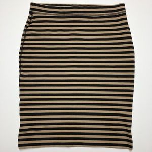 Old Navy Women's Yellow & Black Skirt Size Medium
